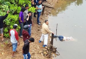 Polisi Dalami Penemuan Mayat di Jembatan Dompak