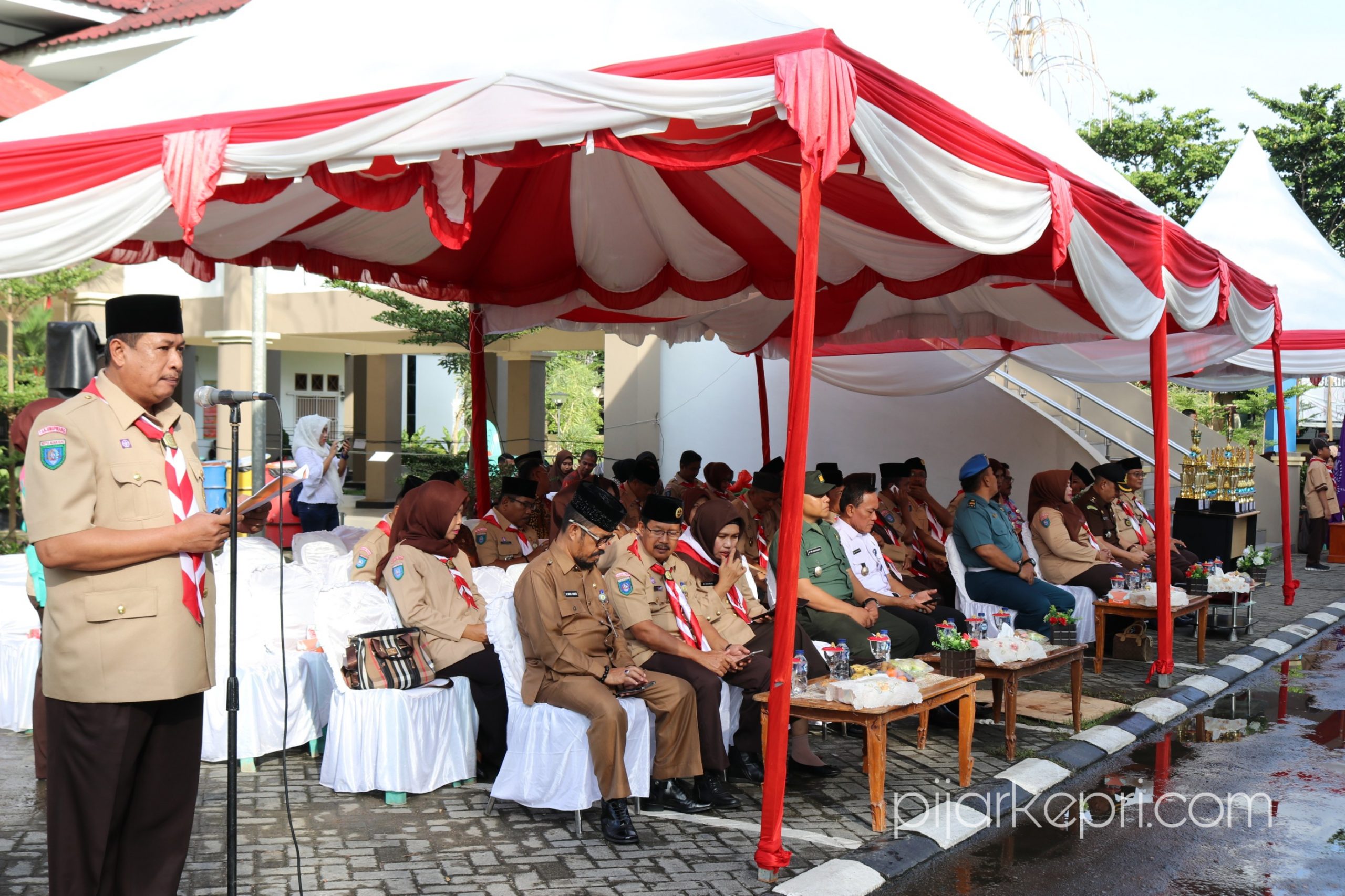 Kepala Dinas Kepemudaan dan OLahraga Tanjungpinang, Djasman saat menyampaikan laporan panitia pelaksana Pesta Siaga Pramuka 2018. (fang)