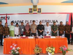 Rapat pleno KPU Lingga, (foto Istimewa).