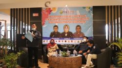 Kepala Dispora Tanjungpinang Agustiawarman saat menyampaikan materi pencapaian Dispora di 2020, dalam Diskusi Kepemudaan, di Hotel Comfort Tanjungpinang, Selasa (24/11/2020)