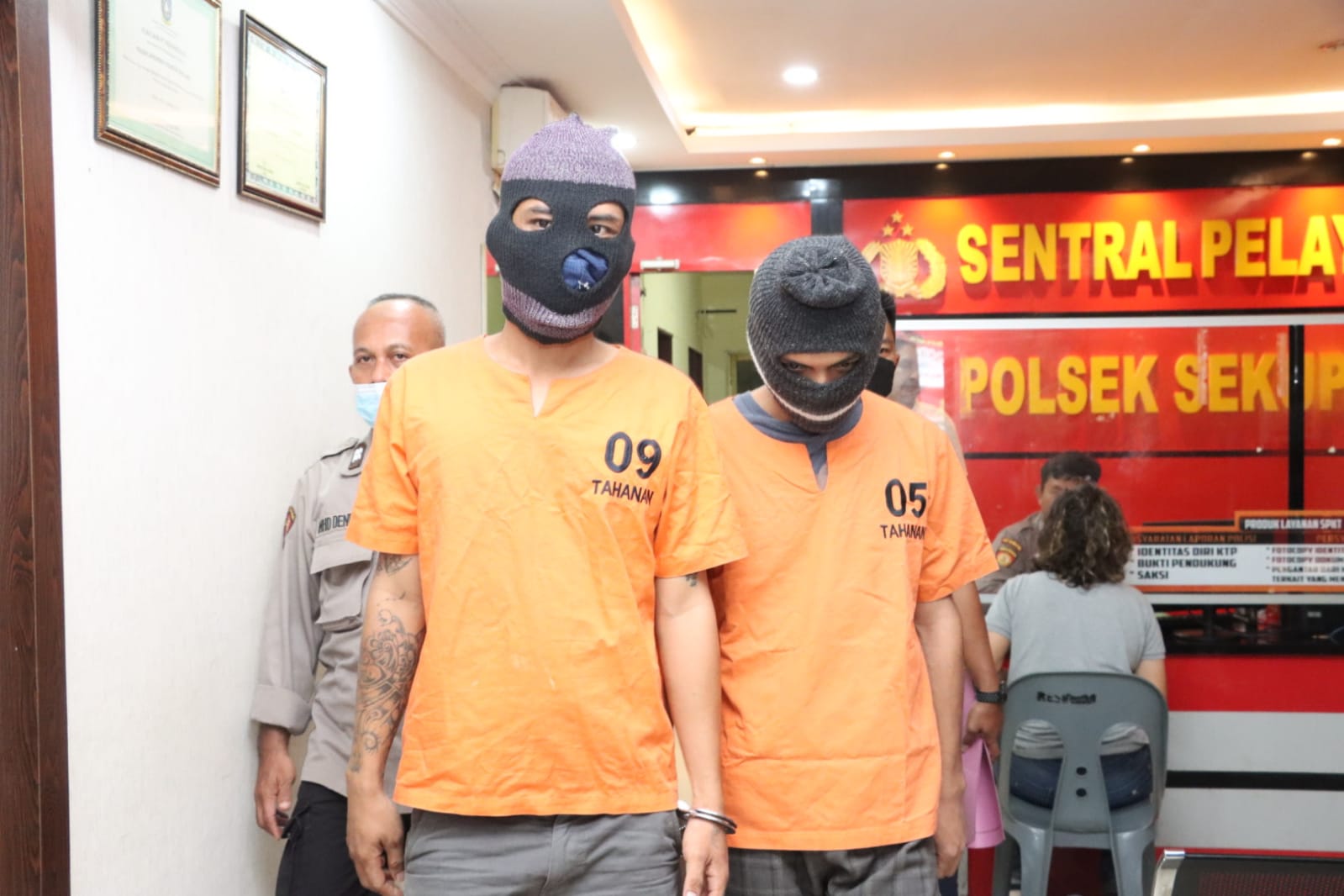 Pelaku Begal di Sekupang, Batam, saat diamankan Polsek Sekupang-Polresta Barelang. (Foto : Humas Polresta Barelang)