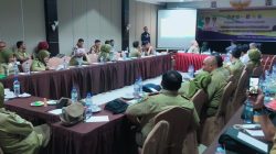Dinas Tenaga Kerja dan Transmigrasi Kepulauan Riau  saat menggelar Forum Group Discusion (FGD) Peningkatan Pengawasan Ketenagakerjaan dalam Proses Penetapan dan Perlindungan Pekerja Migran Indonesia (PMI), di Hotel Comforta, Tanjungpinang, Kamis (17/11/2022)