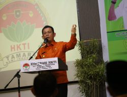 Gubernur Ansar saat menghadiri Pelantikan Pengurus Koperasi HKTI Tani Makmur Sejahtera Bumi Indonesia Provinsi Kepri Masa Bhakti 2023-2028 di Golden Prawn Bengkong Batam, Sabtu (29/1).
