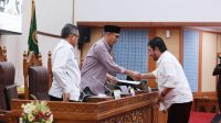 438826284_850617207098818_2432158308027025839_n Fraksi DPRD kota Batam Setujui Rencana Perda Tentang Penyelenggaran Pemakaman