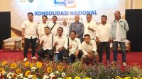 Ketua Umum IJTI Pusat Herik Kurniawan, anggota Dewan Pers Jazuli, Ketua Korwil IJTI Sumatera Gusti Yennosa, Ketua Panitia Agus Siswanto Siagian, serta perwakilan Pengda IJTI se-Sumatera berfoto bersama usai pembukaan Sarasehan Jurnalis Televisi se-Sumatera di Nongsa Point Marina & Resort, Batam, Kamis (21/8/2025).