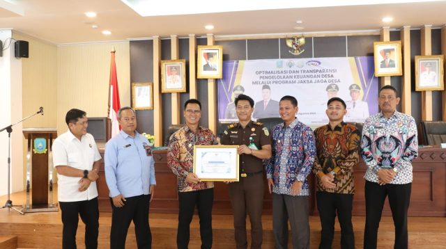 Rapat Koordinasi Penyelenggaraan Pemerintahan Desa Tahun 2025 yang digelar Pemkab Kepulauan Anambas, Kamis (21/8/2025), dengan tema “Optimalisasi dan Transparansi Pengelolaan Keuangan Desa Melalui Program Jaksa Jaga Desa”