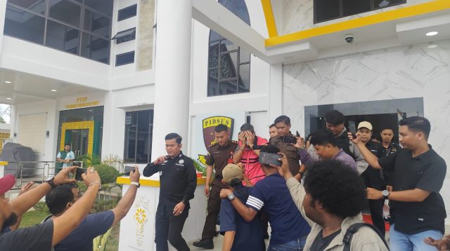 Kejati Kepri Tahan Dua Tersangka Baru Korupsi Jasa Pandu dan Tunda Kapal di Batam