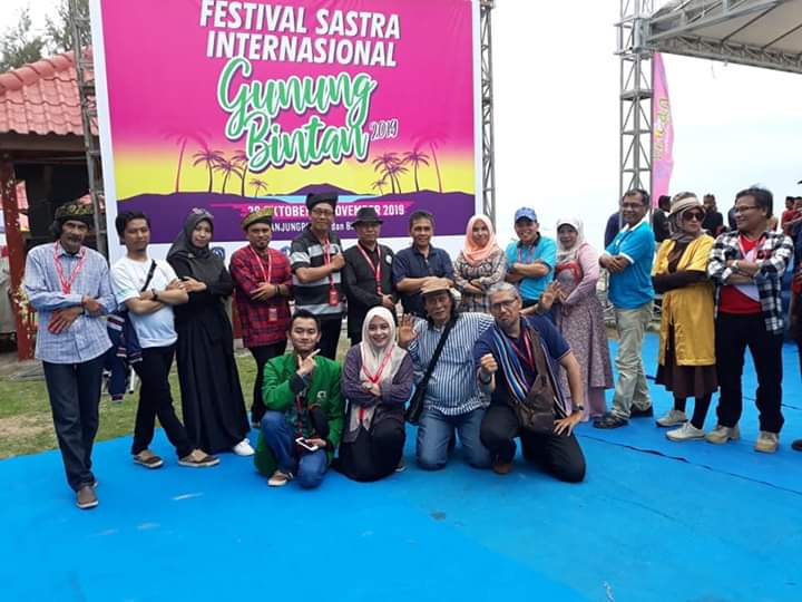 Festival Sastra Internasional Gunung Bintan (FSIGB) dari tahun ke tahun.