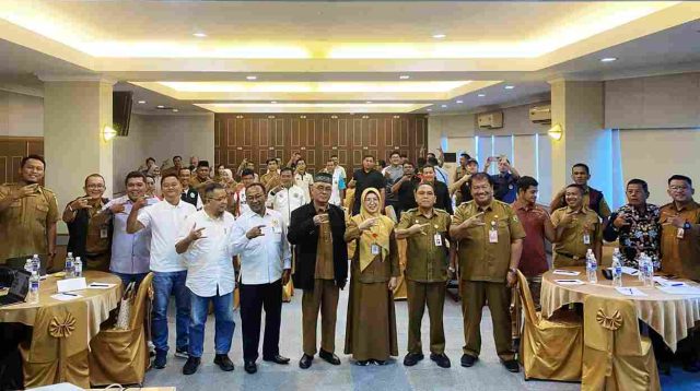 Pemerintah Kota Tanjungpinang melalui Dinas Kepemudaan dan Olahraga saat menggelar Focus Group Discussion (FGD) mengenai penyusunan Desain Olahraga Daerah (DOD) di Hotel Bintan Plaza, Selasa (18/11/2025)