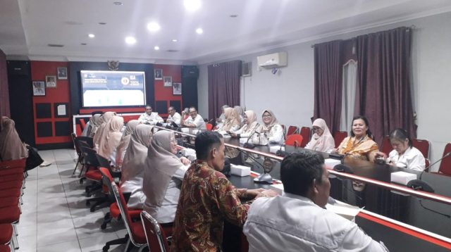 Pemerintah Kota Tanjungpinang melalui Bappelitbang saat menggelar sosialisasi persiapan Penyelenggaraan Inovasi Daerah Tahun 2026 yang berfokus pada penguatan inovasi perangkat daerah dan institusi pendidikan, di ruang Rapat Bappelitbang Tanjungpinang, Rabu (3/12/2025)