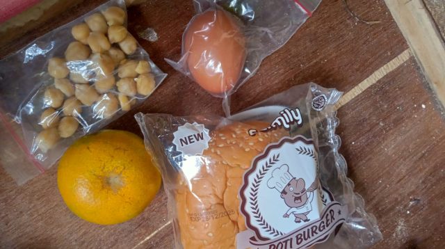 Menu MBG di SMP Negeri 7 Tanjungpinang yang dikirimkan Walimurid ke pijarkepri.com, Senin (15/12/2025)