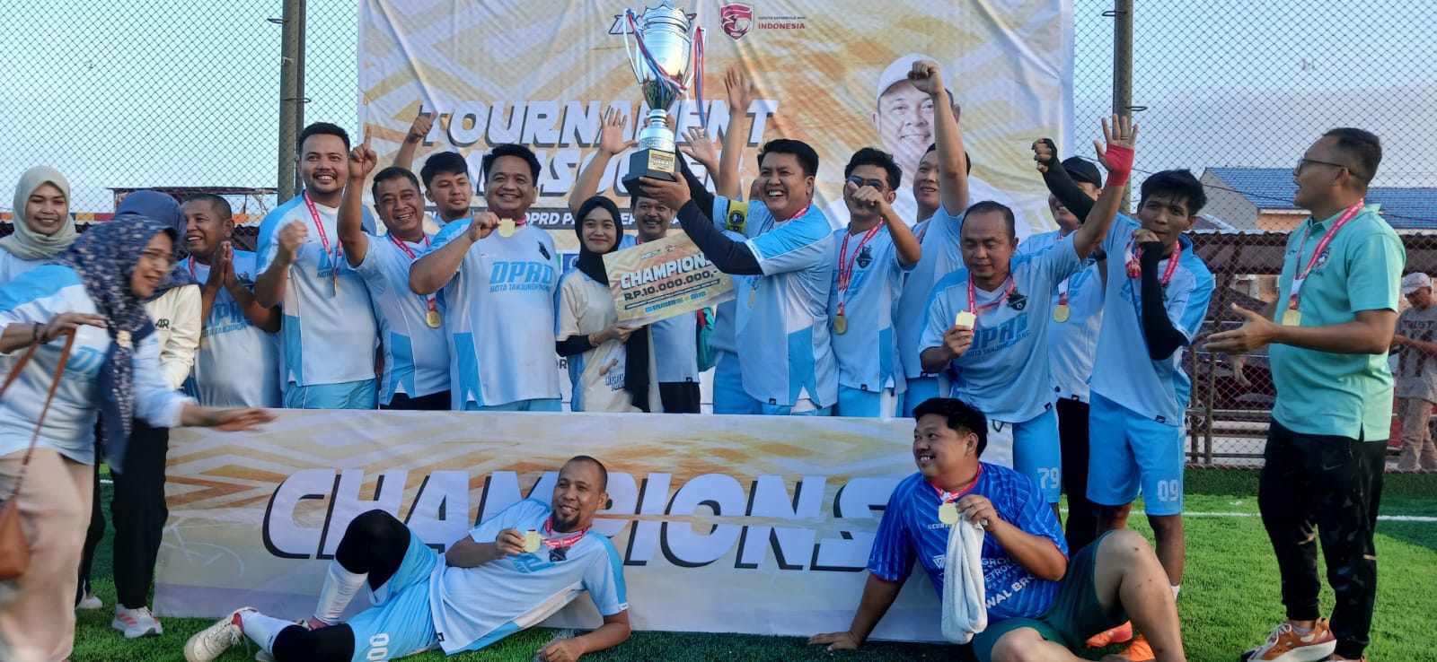 Turnamen Mini Soccer Piala Ketua DPRD Provinsi Kepulauan Riau (Kepri) 2026 resmi berakhir di An Mini Soccer, Genet, Kota Tanjungpinang, Sabtu (10/1/2026)