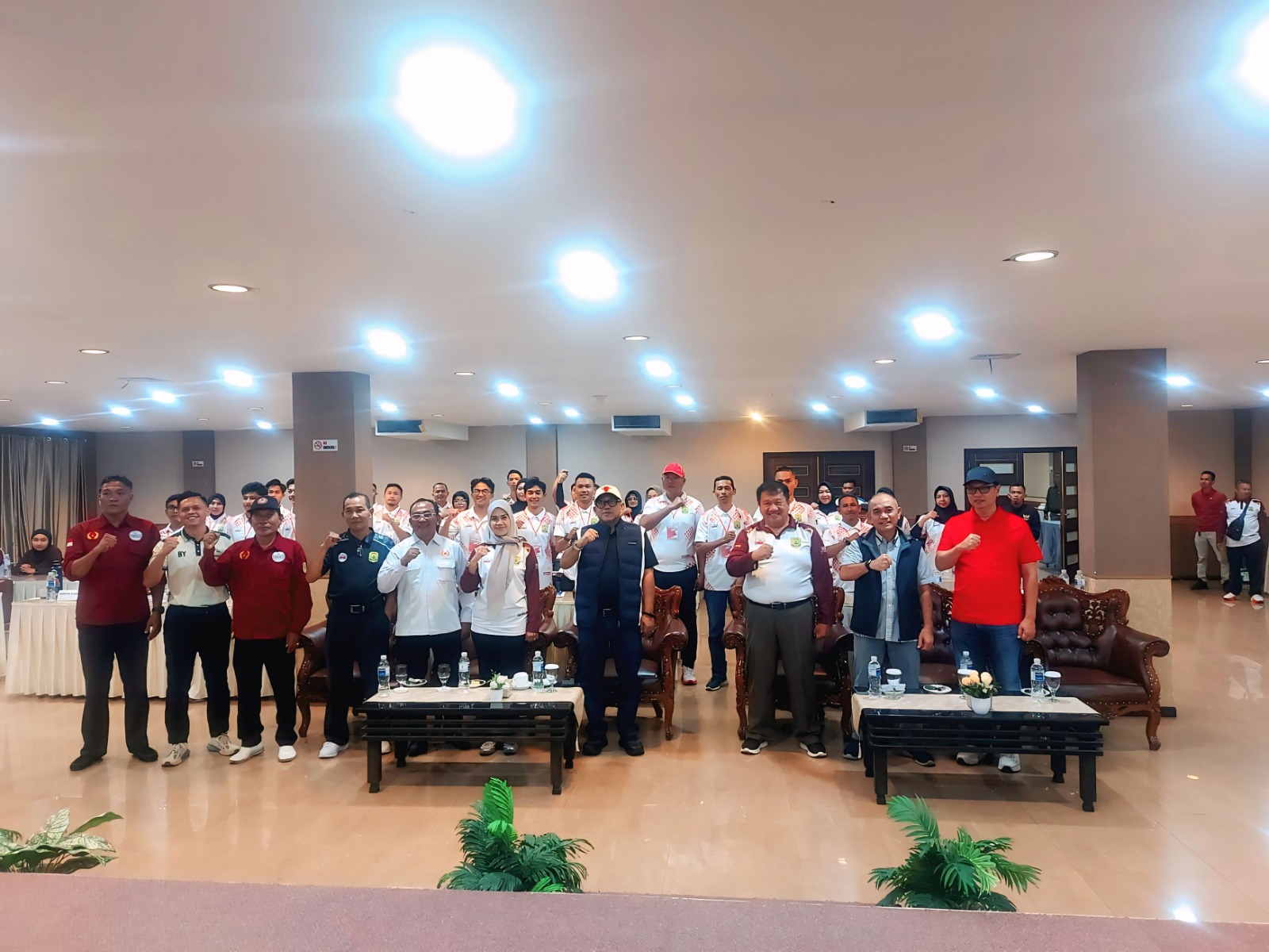 Wali Kota Tanjungpinang, Lis Darmansyah, membuka secara resmi Pelatihan Wasit Bola Voli yang digelar Dinas Kepemudaan dan Olahraga Kota Tanjungpinang di Hotel Plaza Km 3,5, Senin (9/2/2026), sebagai upaya meningkatkan kompetensi dan profesionalisme perwasitan di daerah.