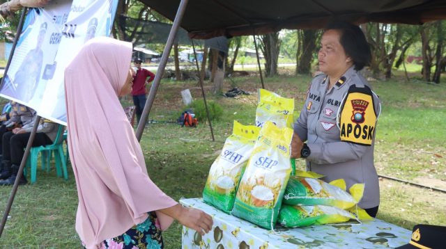 Gerakan Pangan Murah Polres Lingga Diserbu Warga, Beras dan Minyak Ludes dalam 30 Menit