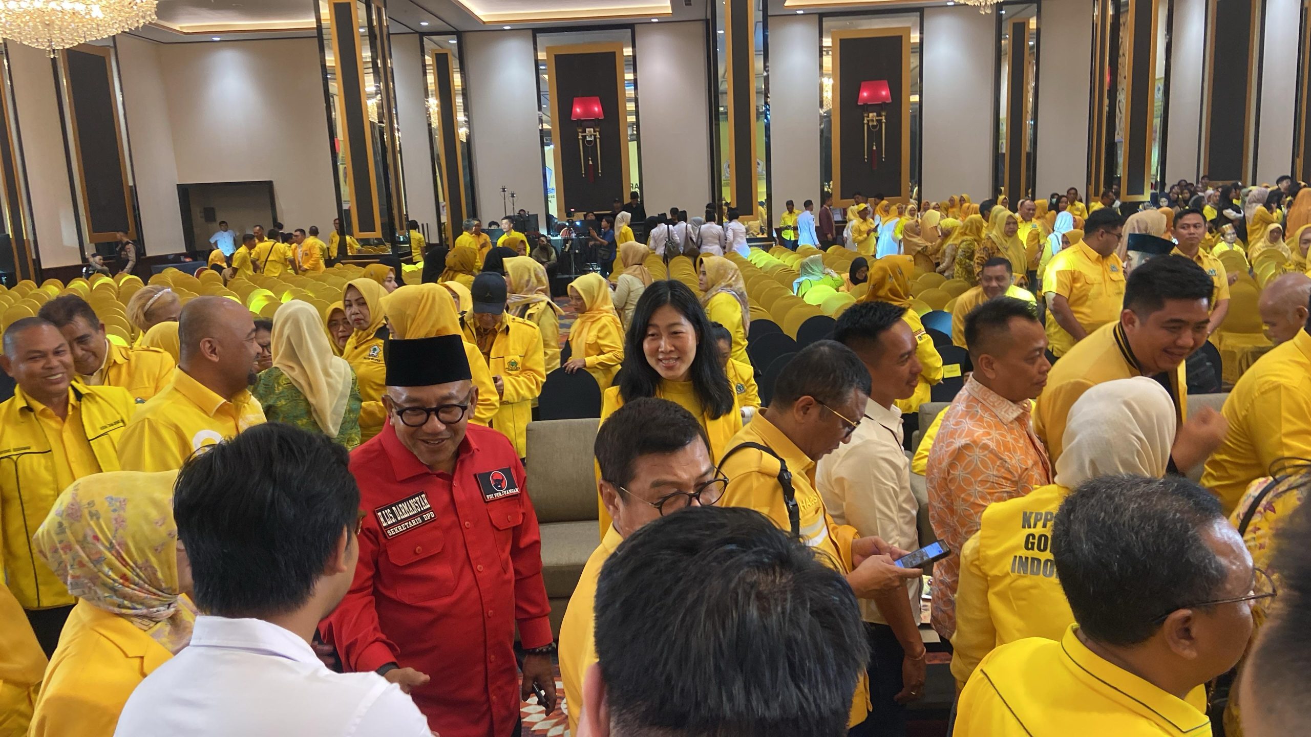 Wali Kota Tanjungpinang, Lis Darmansyah, menghadiri Musyawarah Daerah (Musda) Ke-V Dewan Pimpinan Daerah (DPD) Partai Golkar Provinsi Kepulauan Riau, yang digelar di Trans Convention Centre, Selasa (21/4/2026)