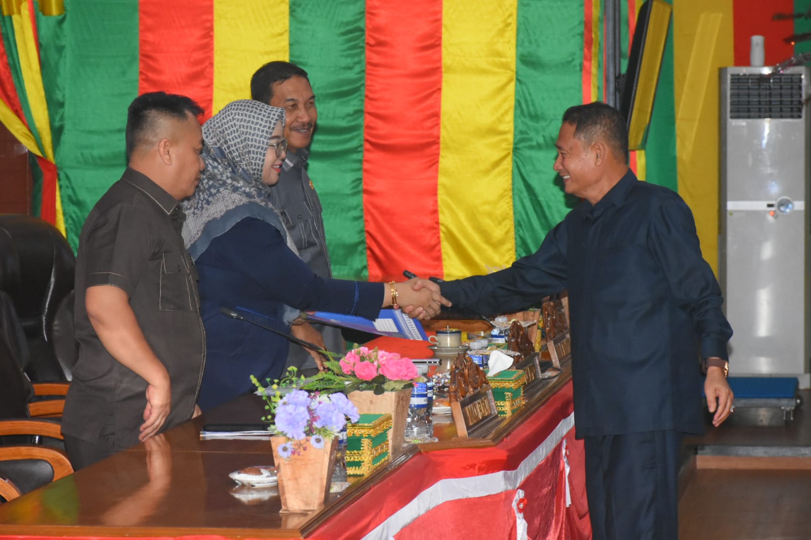 DPRD Kabupaten Lingga saat menggelar rapat paripurna penyampaian rekomendasi terhadap Laporan Keterangan Pertanggungjawaban (LKPJ) Bupati Lingga Tahun Anggaran 2025.