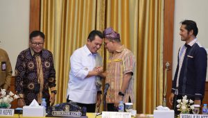 Pertemuan Gubernur Kepulauan Riau, Ansar Ahmad, dengan Gubernur NTT, Emanuel Melkiades Laka Lena, di Gedung Daerah, Tanjungpinang, Senin (11/5/2026)