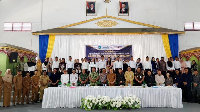 Ketua DPRD Kepulauan Anambas, saat menghadiri pelantikan 29 anggota BPD dari lima desa di Kecamatan Siantan yang berlangsung di Gedung BPMS Kelurahan Tarempa, Selasa (11/8/2026). (f-Fendi/pijarkepri.com)