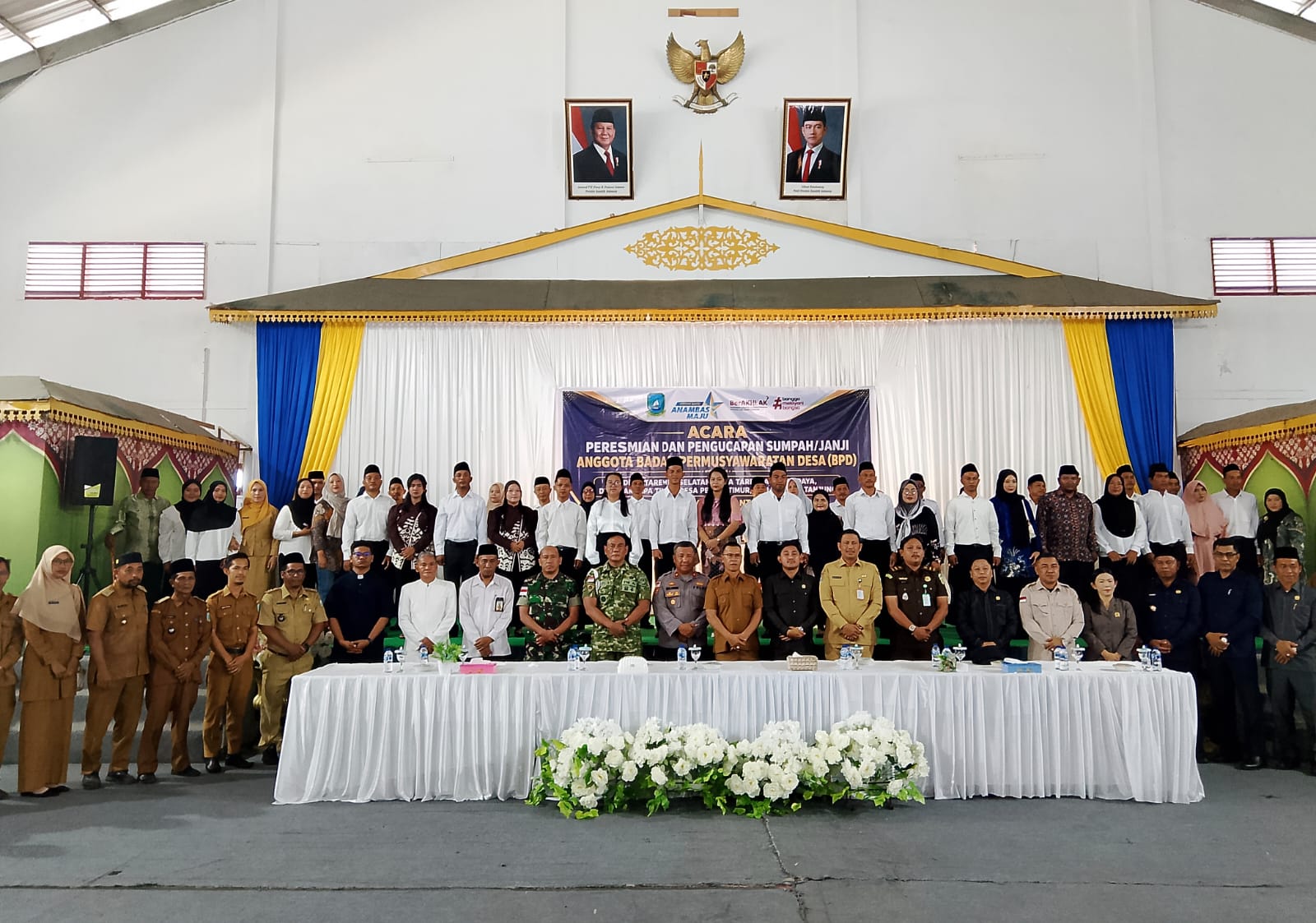 Ketua DPRD Kepulauan Anambas, saat menghadiri pelantikan 29 anggota BPD dari lima desa di Kecamatan Siantan yang berlangsung di Gedung BPMS Kelurahan Tarempa, Selasa (11/8/2026). (f-Fendi/pijarkepri.com)