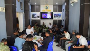 Pangkalan TNI Angkatan Laut (Lanal) Tarempa memperkuat sinergi dengan insan pers melalui kegiatan coffee morning bersama wartawan media massa se-Kabupaten Kepulauan Anambas, di Mako Lanal Tarempa, Kecamatan Siantan, Rabu (12/8/2026)