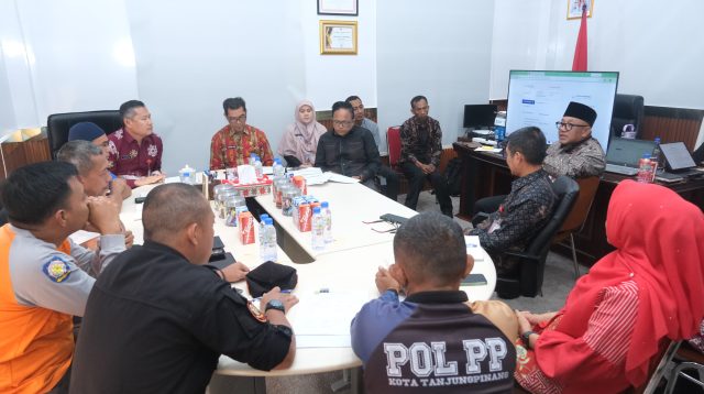 Rapat koordinasi lintas organisasi perangkat daerah (OPD) yang dipimpin Sekretaris Daerah Kota Tanjungpinang Zulhidayat, Kamis (20/8/2026)