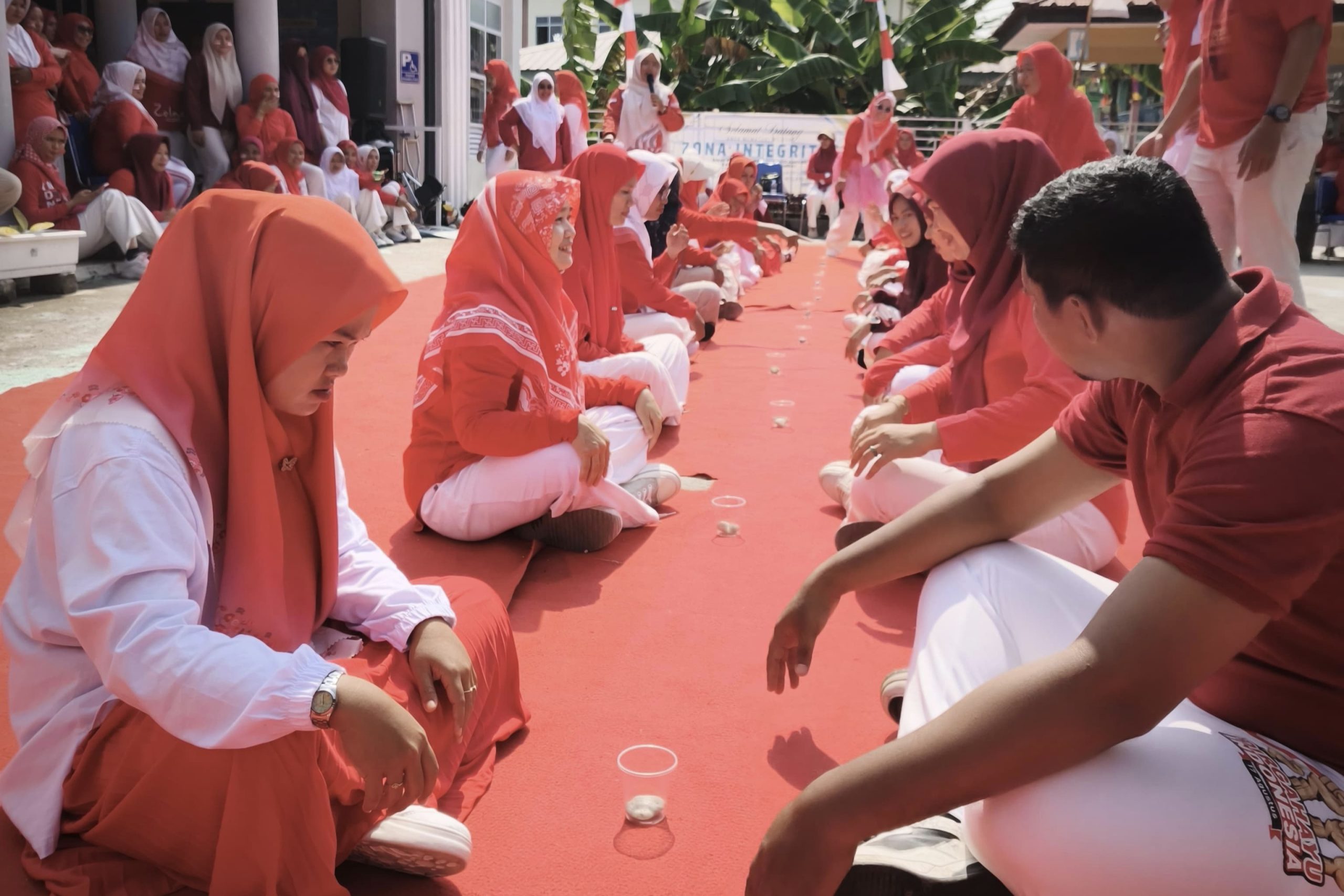 Dinas Pendidikan, Pemuda dan Olahraga (Disdikpora) Kabupaten Kepulauan Anambas menggelar lomba persahabatan dalam rangka memeriahkan Hari Ulang Tahun (HUT) ke-81 Kemerdekaan Republik Indonesia, Jumat (14/8/2026).