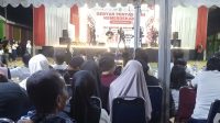 Ribuan warga memadati Lapangan Sulaiman Abdullah, Tarempa, Kecamatan Siantan, Kabupaten Kepulauan Anambas, saat malam puncak Gebyar Pentas Seni HUT ke-81 Kemerdekaan RI, Sabtu (15/8/2026).