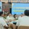 Penguji Senior PWI Kepri, Ramon Damora saat mengawasi peserta UKW PWI Kepri 2026, di Balairung Sari, BP Batam, Sabtu (19/9/2026)