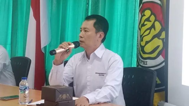 Ketua Pengprov Taekwondo Indonesia (TI) Kepri, Kosasi Sumarli, SE, mengatakan pertandingan akan menggunakan dua lapangan yang disiapkan di Gedung Dispora Provinsi Kepri. F-ist