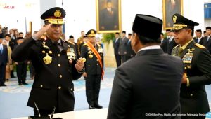 Jenderal Suyudi Ario Seto resmi menjabat Kapolri setelah dilantik Presiden Prabowo Subianto di Istana Negara, Jakarta, Kamis (1/10/2026). Suyudi menggantikan Jenderal Polisi Listyo Sigit Prabowo. (Foto: SS YouTube Sekretariat Presiden Kabinet Merah Putih)