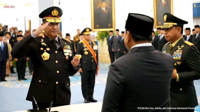 Jenderal Suyudi Ario Seto resmi menjabat Kapolri setelah dilantik Presiden Prabowo Subianto di Istana Negara, Jakarta, Kamis (1/10/2026). Suyudi menggantikan Jenderal Polisi Listyo Sigit Prabowo. (Foto: SS YouTube Sekretariat Presiden Kabinet Merah Putih)